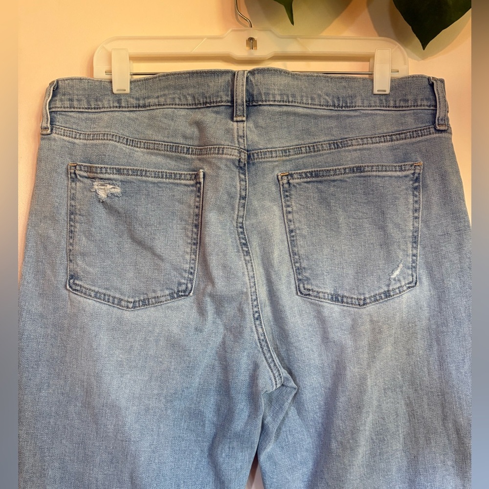 Hand Embroidered Flames Hem Jeans ❤️‍🔥 - Picture 7 of 8